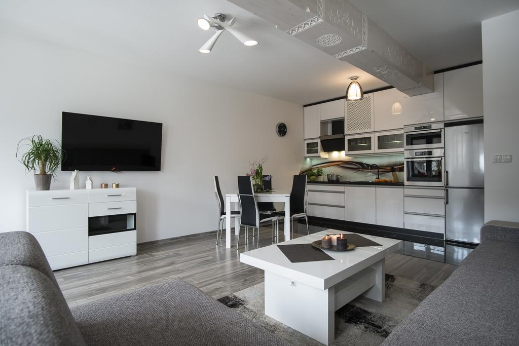 Apart-center Granitica Apartment